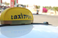 פלסטיק צהוב על מונית בארץ